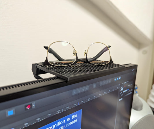 Adjustable Monitor shelf - Fits any display