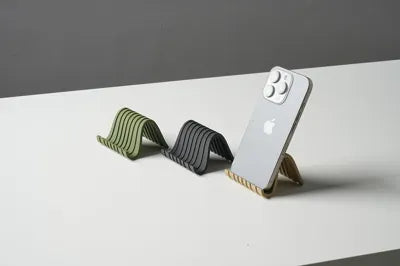 Wave Phone Stand