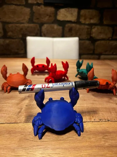 Crab Pen Holder - Desk Buddy