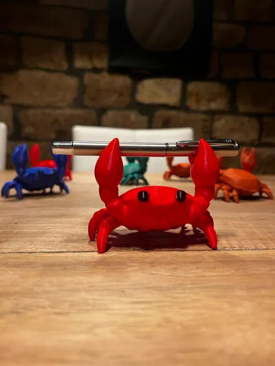 Crab Pen Holder - Desk Buddy