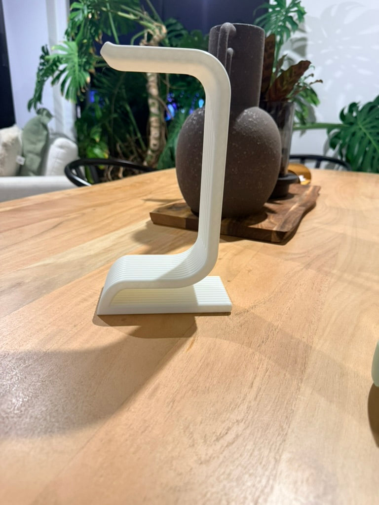 Minimalist Headphones Stand
