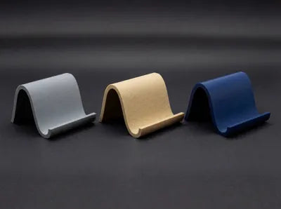 The Traveller Phone Stand